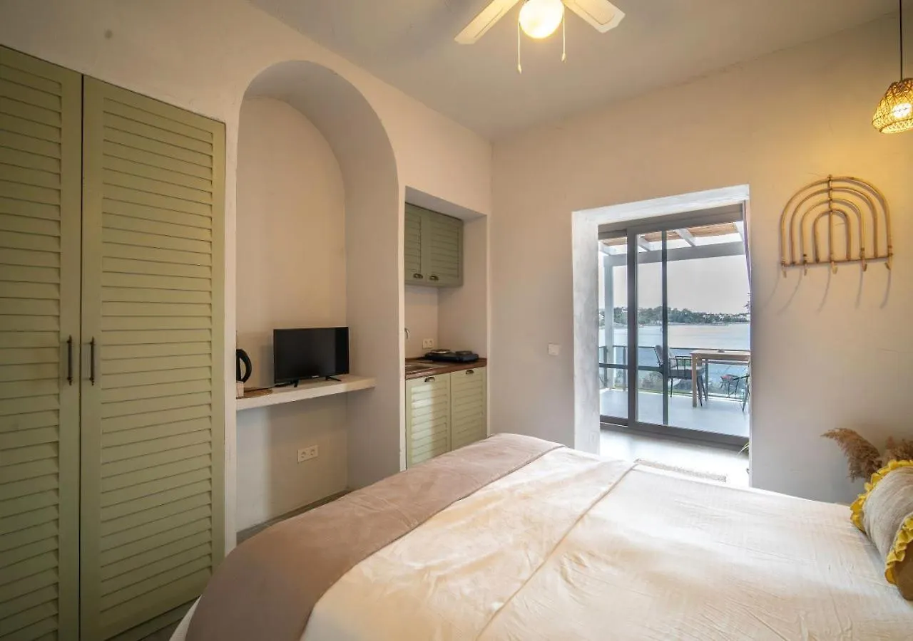 Apart Otel Güney'in 5 Odası Datça